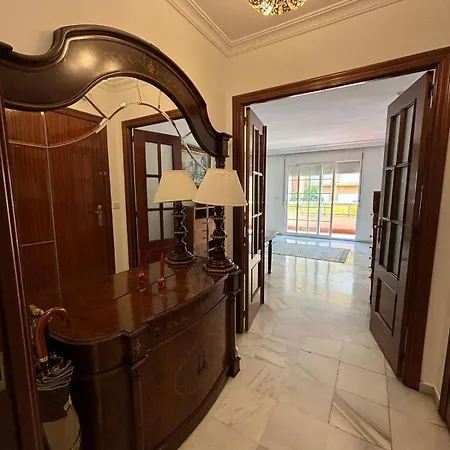 Daire Amplio Piso Centrico